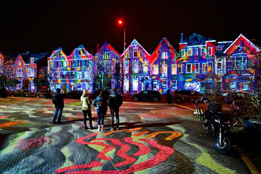 GLOW Eindhoven. Lichtkunst in de stad - My Daily Favorite